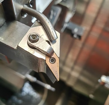 VNGA160404標準刀具
